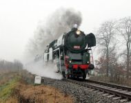 9-fotogalerie-vlak-parni-lokomotiva